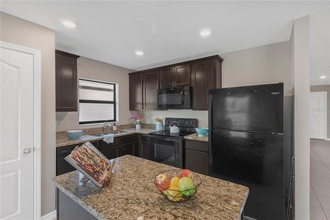 Photo - 808 Chatham Walk Dr