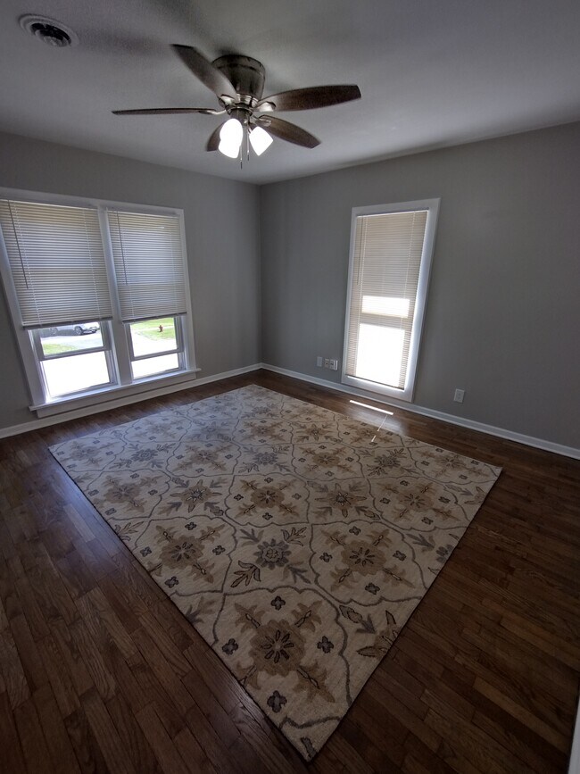 Living room - 37 Gates St Unit B