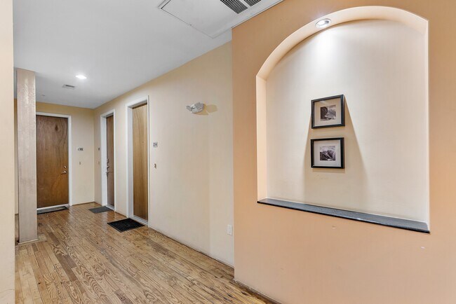 Photo - 1312 Live Oak St Unidad 215