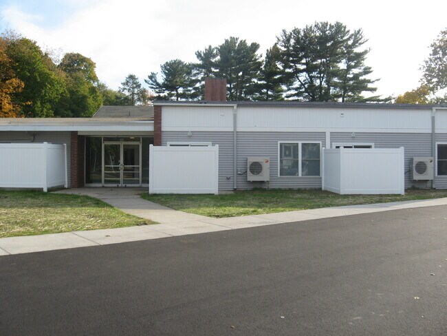 Photo - 90 Alden Ave