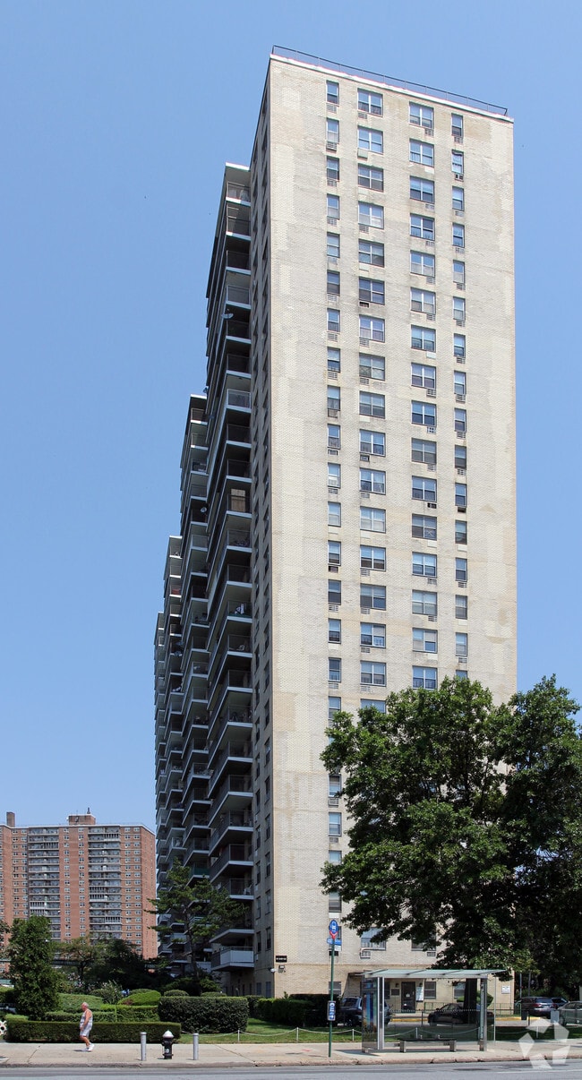 Photo - Brightwater Towers