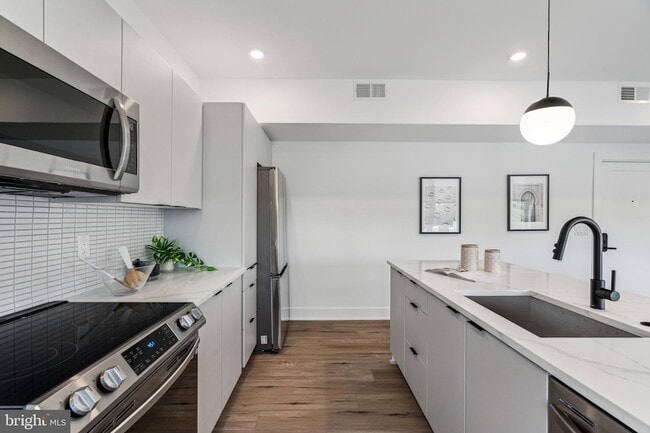 Photo - 139 W Chelten Ave Unit 312