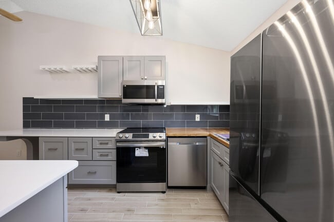 Photo - 5214 Stacy St Unit 22