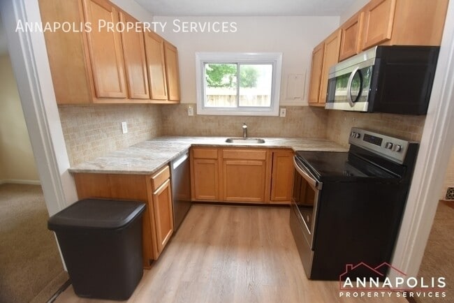 Photo - 1395 Bayside Dr