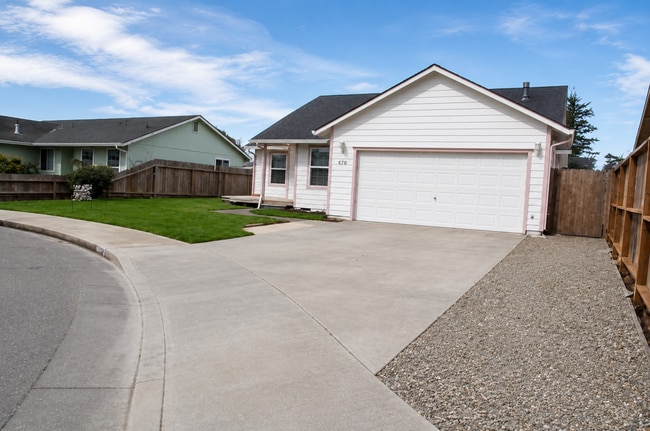 Building Photo - Spacious 3-Bedroom Home on a Quiet Cul-de-Sac in McKinleyville