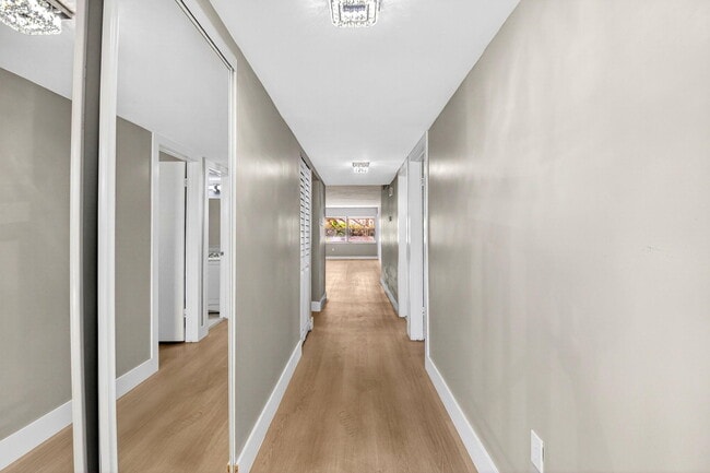 Photo - 2018 SW 29th Ct Unit 0642