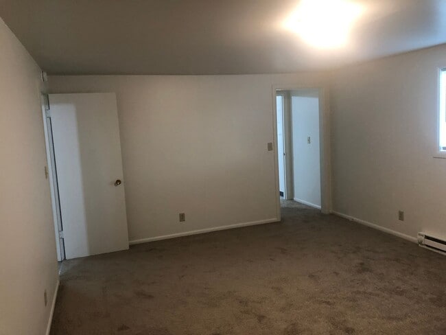 Photo - Large upstairs 2 bedroom apartment!