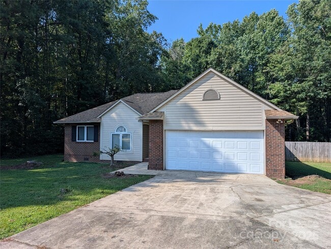 Building Photo - 110 Wood Thrush Ln Rental
