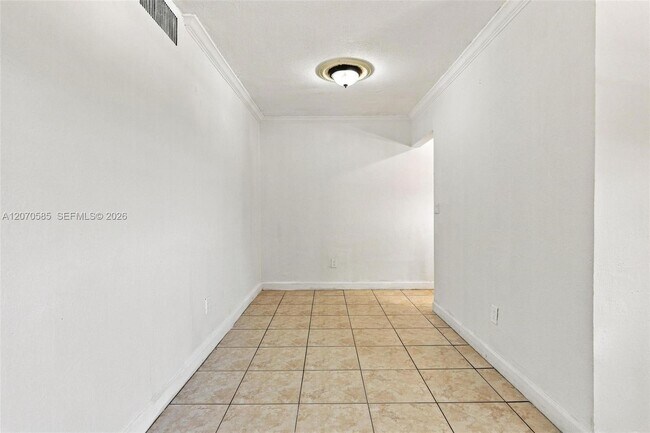 Photo - 1245 W 24th St Unit 223