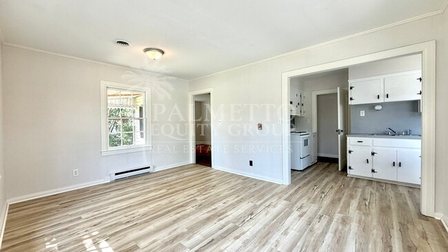 Photo - 1513 Summit Ave