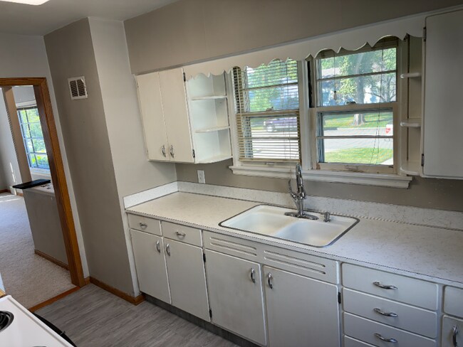 1110 12th St S Unit 1