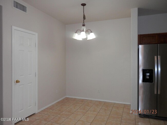 Photo - 7007 E Lantern Lane East