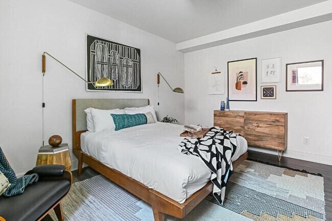 Photo - 634 Bonaventure Ave NE Unit 3