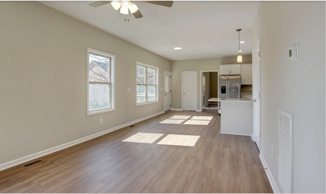 Photo - 420 S 2nd St