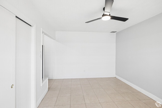 Studio - 500SF