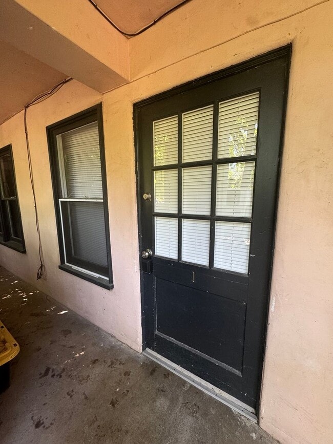 Building Photo - SIND226 Unit SIND226-1 Rental