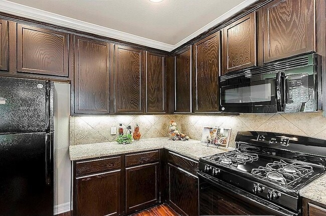 Photo - 64 Woodland Hills Dr Unidad A