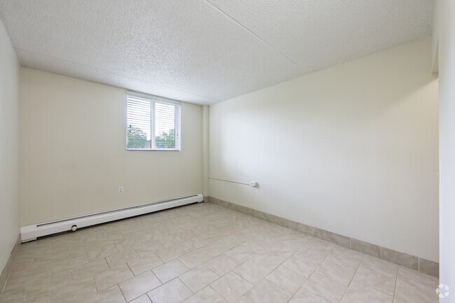 Updated 2BR, 1BR - 900SF - Bedroom
