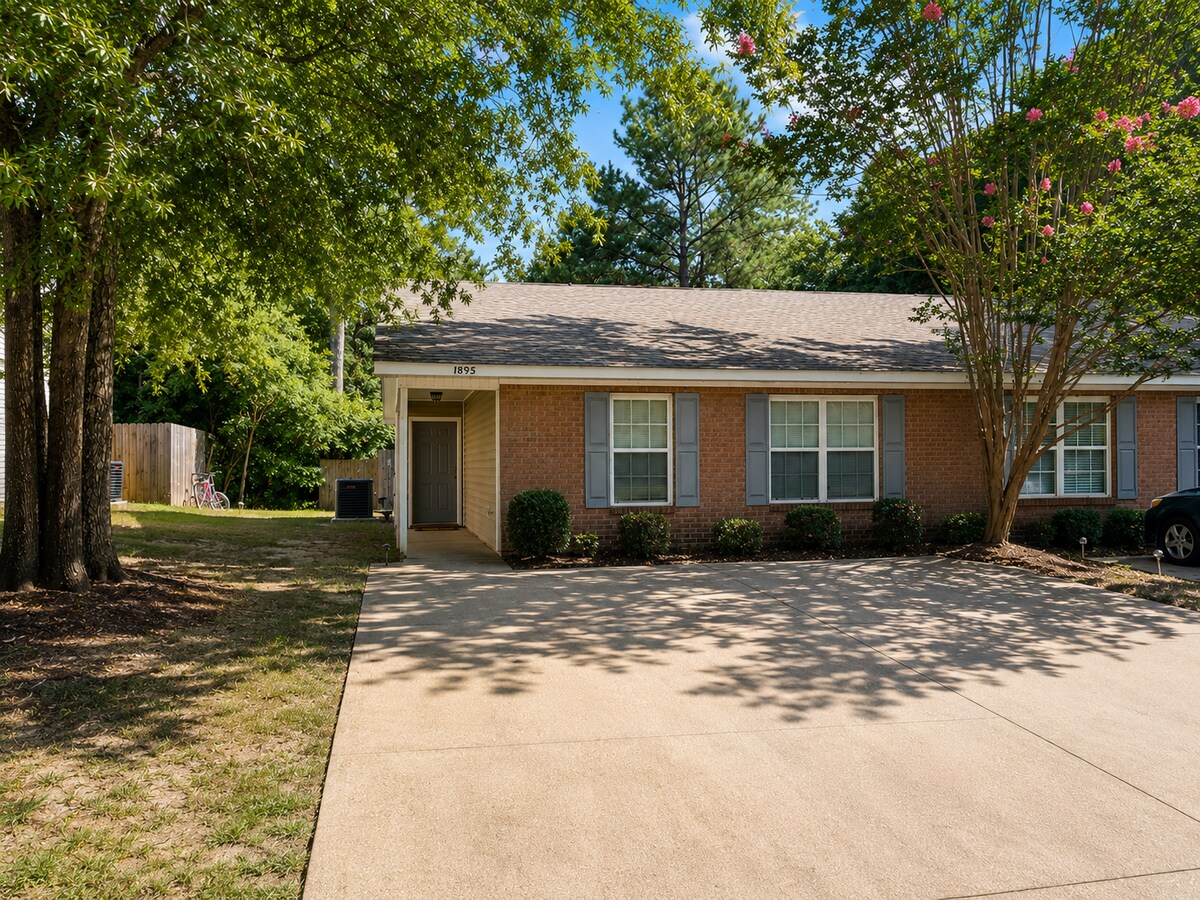 Photo - 1893 Bellwood Pl