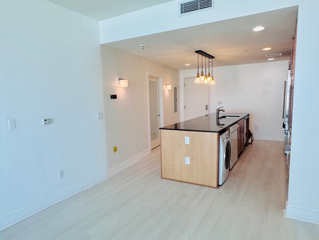 Photo - 1208 E Kennedy Blvd Unit #918
