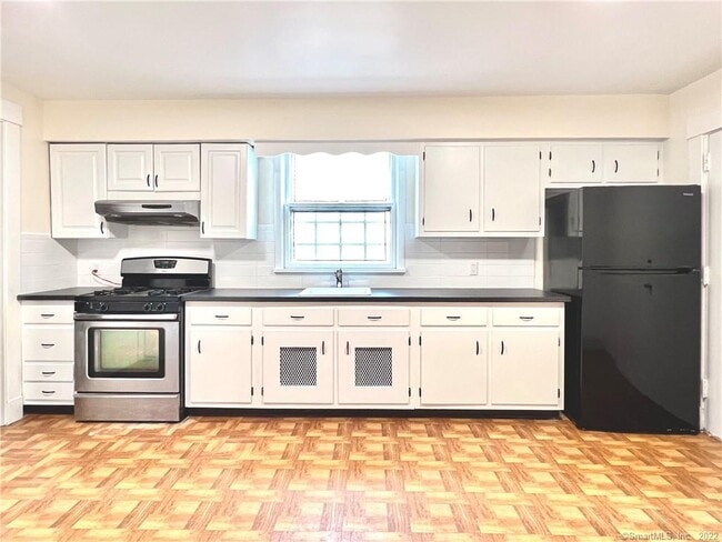 Photo - 248 Edgewood Ave