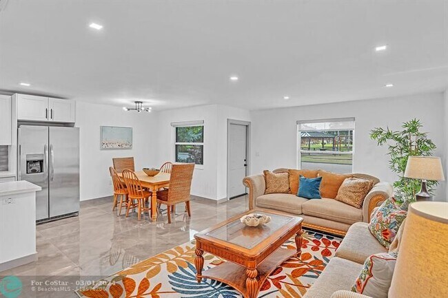 Photo - 911 SW 16th St