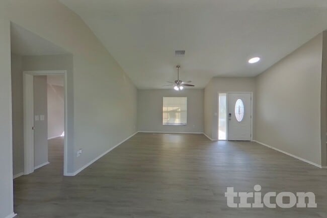 Photo - 39 Trotters Cir