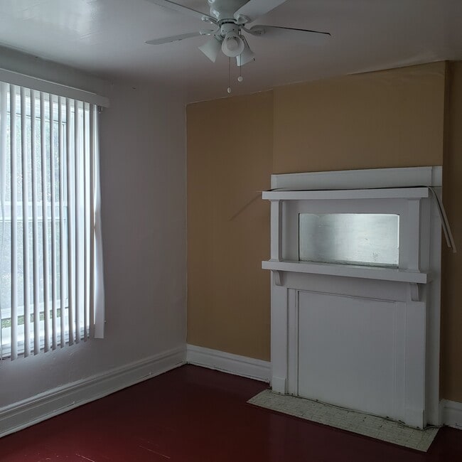 Building Photo - 3617 Tennessee Ave Unit 2f