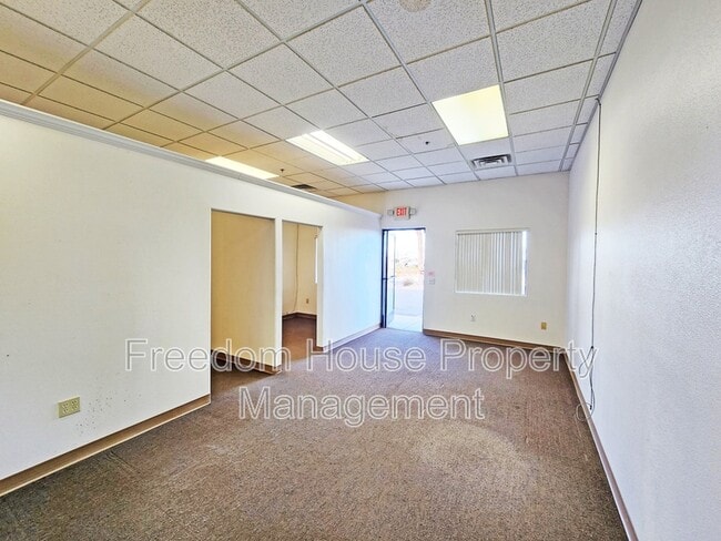 Photo - 1231 E Basin Ave