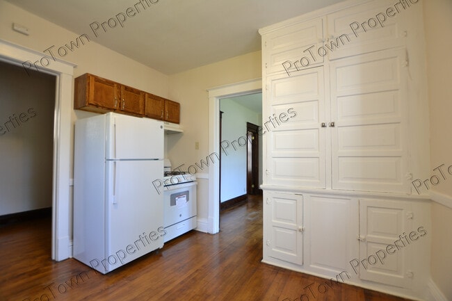 Photo - 835 N Broadway St Unit #2