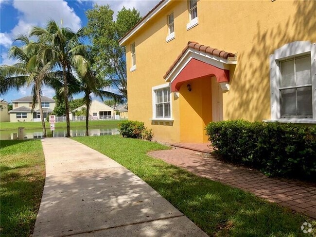 Building Photo - 2208 Shoma Dr Rental