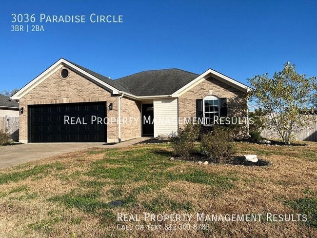 Building Photo - 3036 Paradise Circle