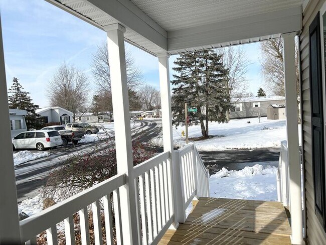 Photo - 29909 Flushing Dr