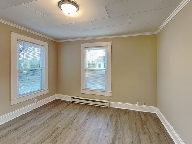 Photo - 113 Kingsway Dr