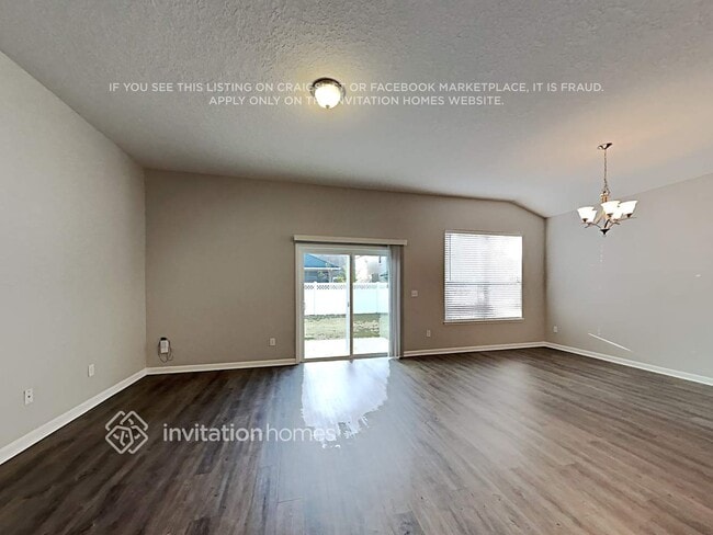 Photo - 534 Roserush Ln