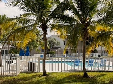 Photo - 6755 NW 175th Ln Unidad M-9