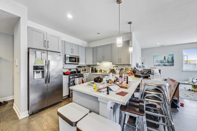 Photo - 3620 W Irving Park Rd Unidad 2R