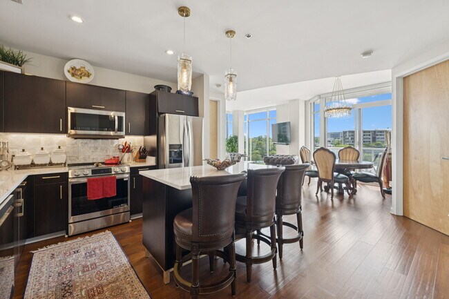 Photo - 600 12th Ave S Unit 725