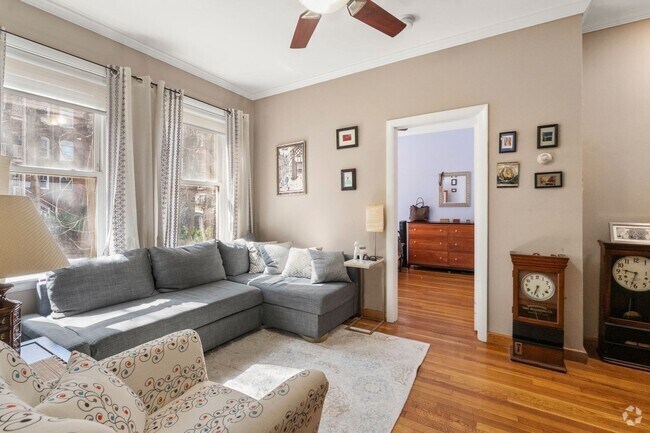 Building Photo - 15 University Rd Unit 32 Rental