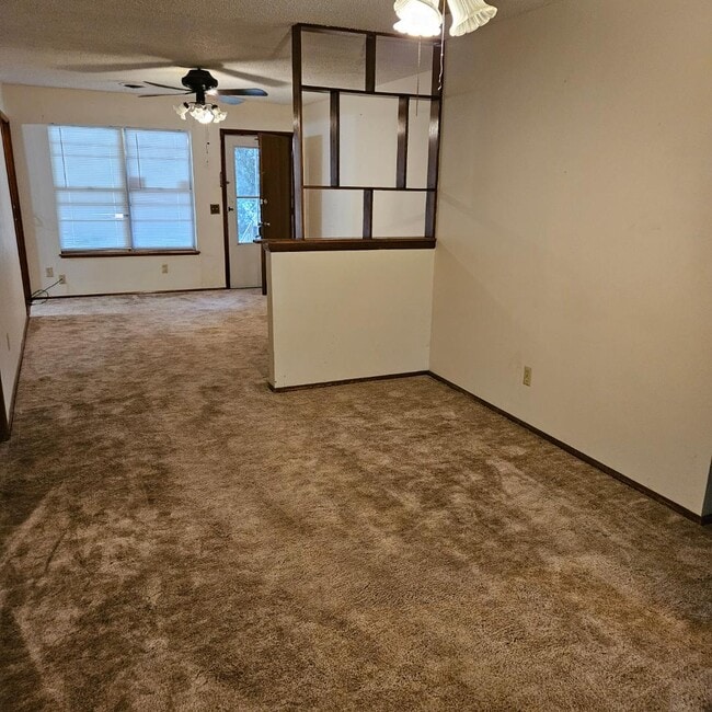 Photo - 5828 NW Dearborn Ave