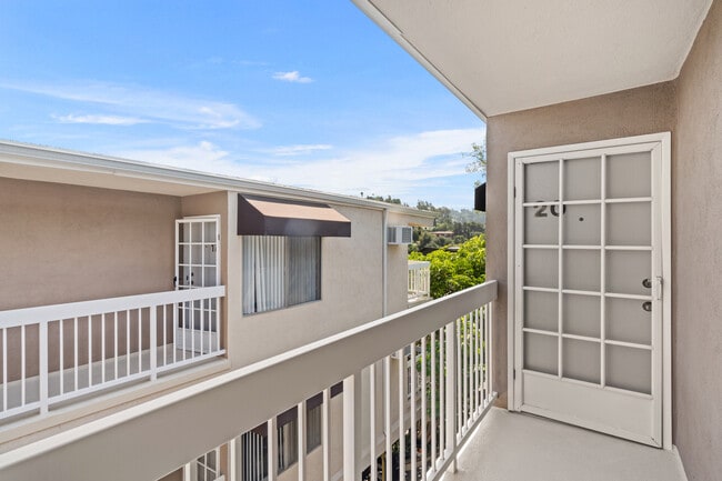 Photo - 2266 Cazador Dr