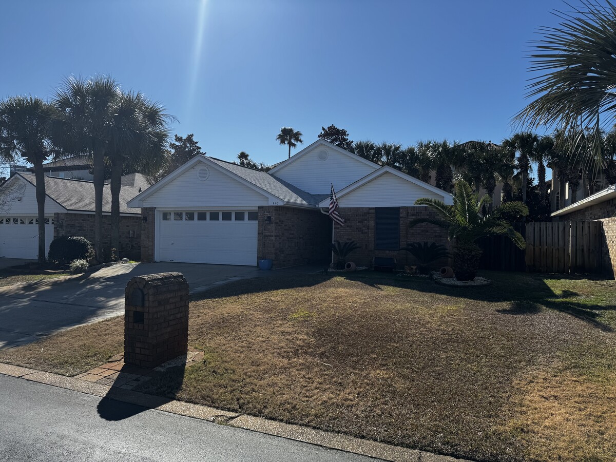 Photo - 116 Windrift Dr