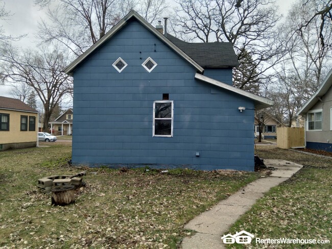 Photo - 225 3rd Ave S Casa