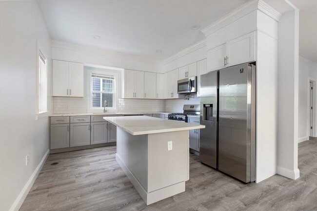 Photo - 62-64-64 Edson St Unit 1