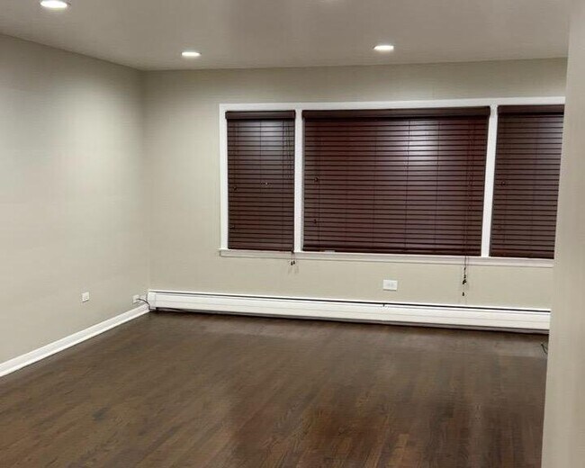 Photo - 2019 N 72nd Ct Unidad 2