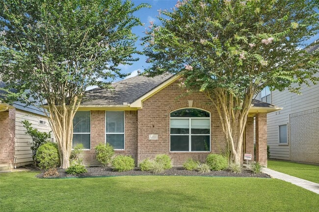 Building Photo - 17255 Lafayette Hollow Ln