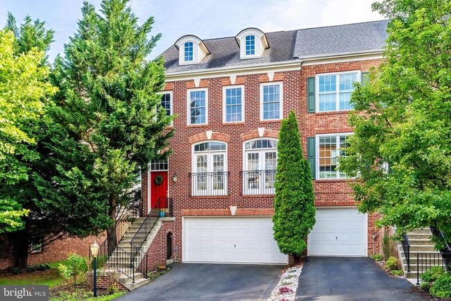 Photo - 43759 Lees Mill Square Townhome