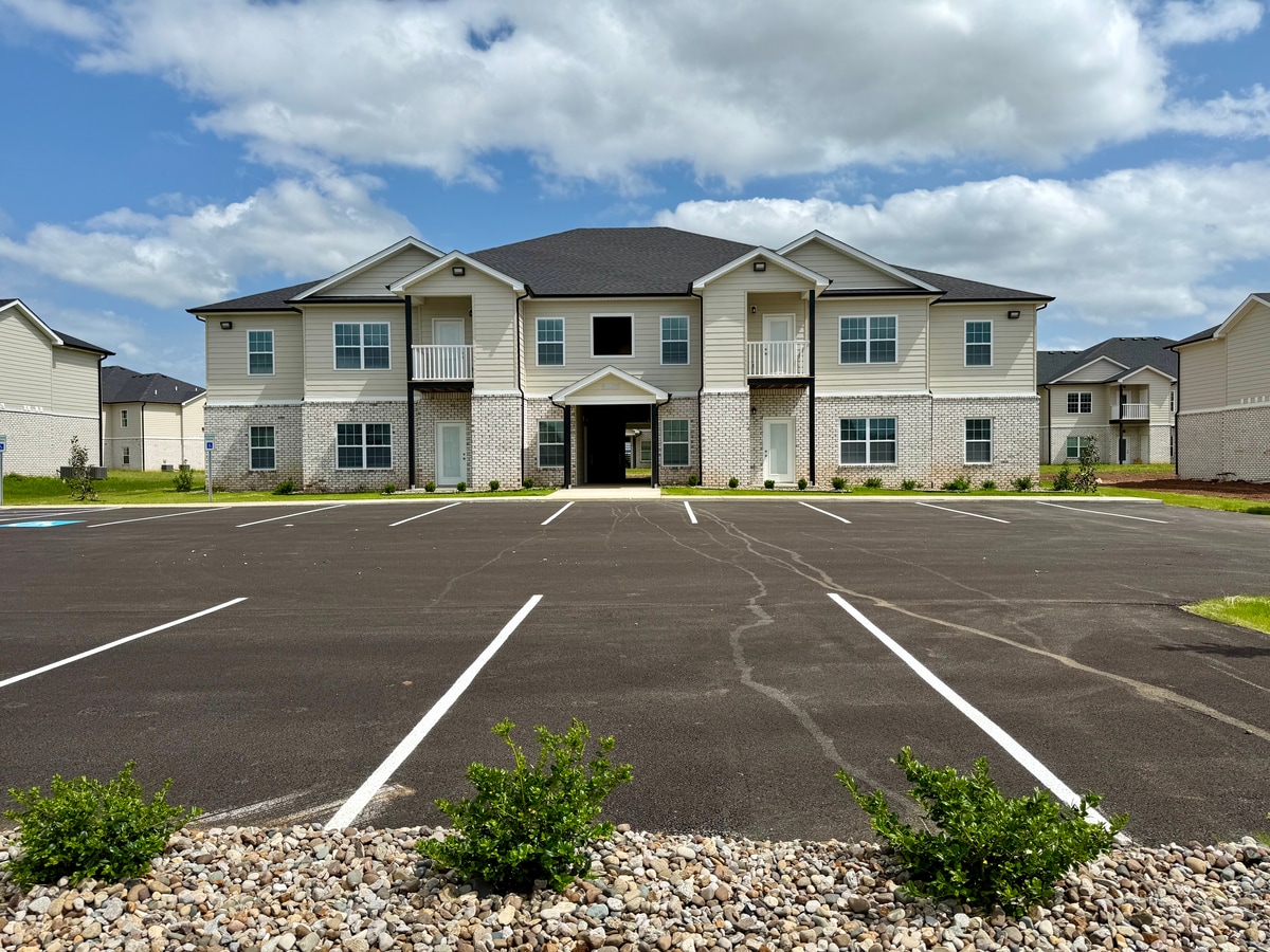 Hillview Mills - Hillview Mills Condo Unit 124