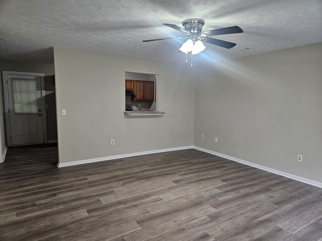 Photo - 1104 Micha Way