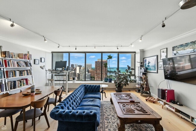 Photo - 2800 N Lake Shore Dr Unit 3215
